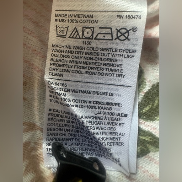 Old navy floral cami, size M - Picture 5 of 6